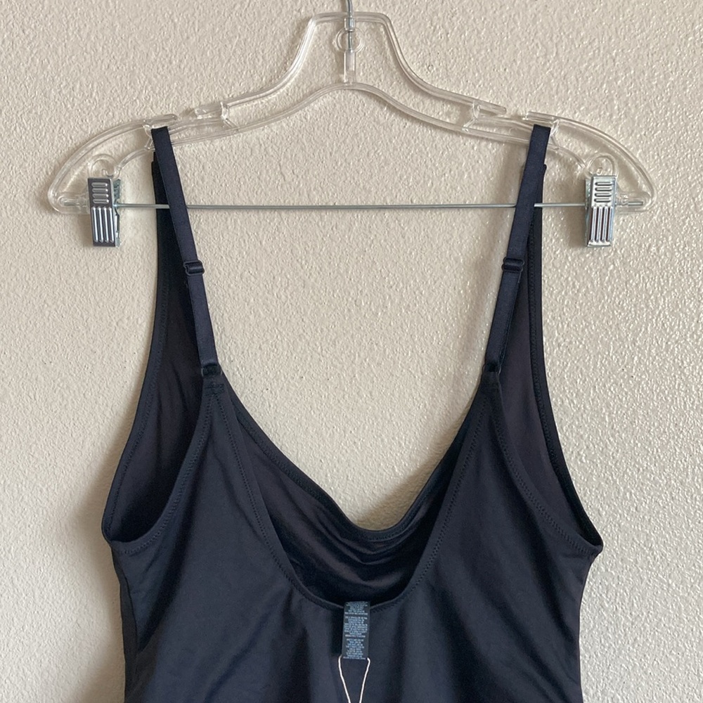 SKIMS Signature Swim Scoop Neck One Piece in Onyx (Size 2X) - Picture 10 of 12